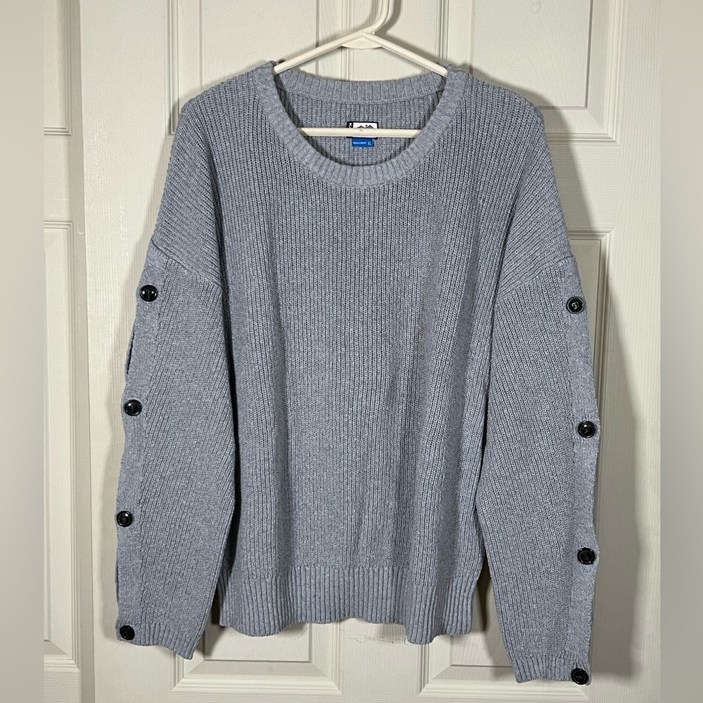 Kavu from R.e.i Gray button sleeve sweater